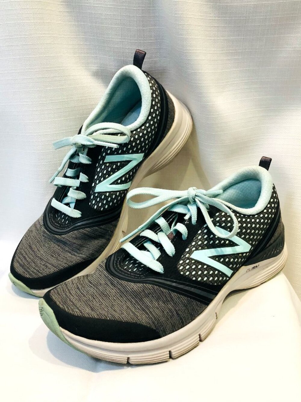 New Balance 711 Cush Sneakers in Grey Aqua and White Size 6.5